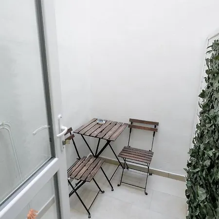Guest house G-home And Gallipoli