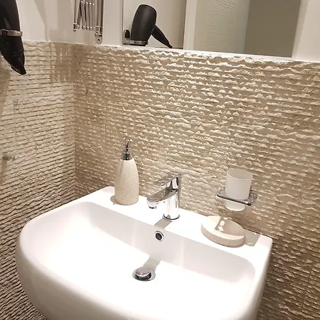 G-home And