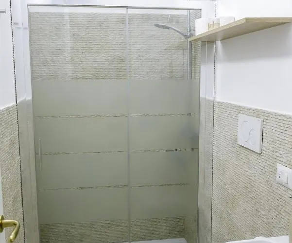 Гостьовий будинок G-home And 3*