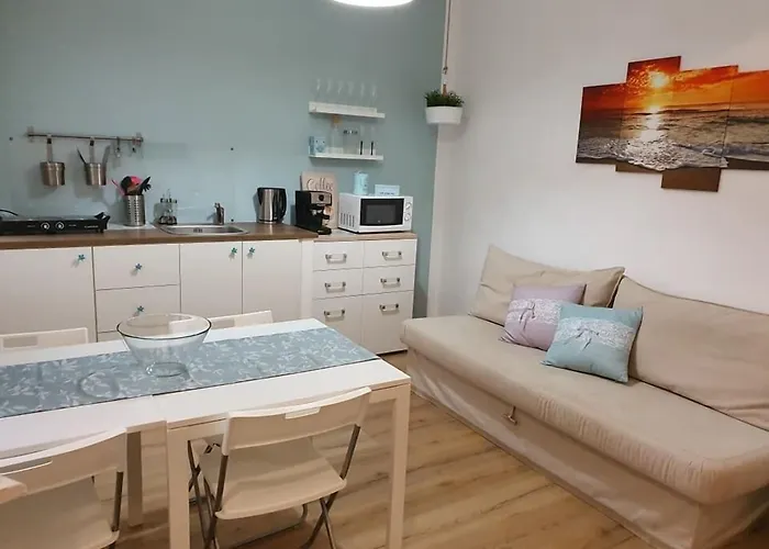 Гостьовий будинок G-home And